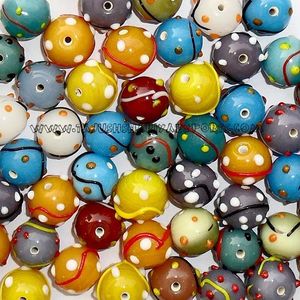 Assortiment de perles de verre de Murano économiques fournitures pour la fabrication de bijoux forme ovale cristal verre au chalumeau vente en gros Tajushshariya exportations - Product Image 4