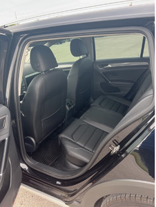 Volkswagen Golf Alltrack 2017 d'occasion, conduite à gauche/droite - Product Image 4