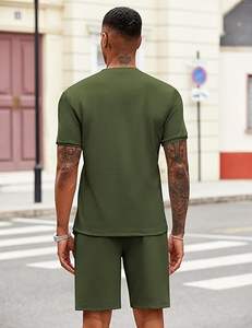 Conjunto de chándal de verano transpirable deportivo para hombres, venta al por mayor, diseña tu propia camiseta con pantalones cortos - Product Image 3