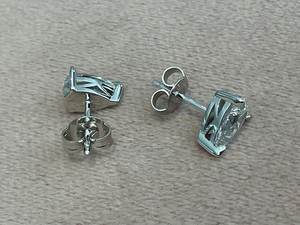 Boucles d'oreilles solitaires délicates en argent sterling 925 de luxe, coupe poire, moissanite, diamant, boucles d'oreilles de mariage pour femmes, pour cadeau - Product Image 5