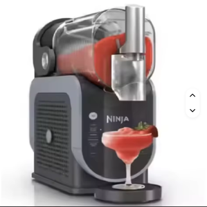 Máquina Portátil para Hacer Granizados Ninja SLUSHi con Tecnología RapidChill, Conectividad USB, Garantía de 3 Años - 88 Oz. Máquina para Hacer Bebidas Congeladas - Product Image 1
