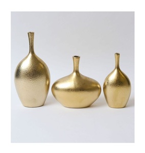 2025 dormitorio fiestas decoración florero Color plata Super calidad aluminio diseño Simple galería maceta decorativa - Product Image 2