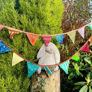 Bandera de tela, banderines hechos a mano de Sari reciclado para cumpleaños, bodas y decoración de fiesta de jardín, regalo, ventana de puerta al aire libre - Product Image 2