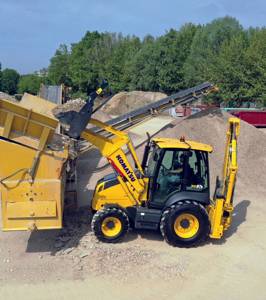 รถตักแบคโฮ Komatsu WB93S-5 เครื่องยนต์ดีเซล ขับเคลื่อน 4 ล้อ ราคาโรงงาน ขายตรง จัดส่งทั่วโลก พร้อมส่ง - Product Image 3