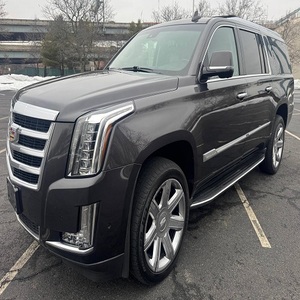 ( F&2 ) Cadillac Escalade ESV Luxury 4x4 Usado del 2017 - Product Image 2