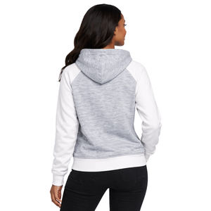 Sudadera con Capucha de Manga Raglán Ecológica de la Hermandad Zeta Phi Beta, Color Gris Heather, Invierno 20, Inspirada en los Fundadores de 1920, Premium - Product Image 2