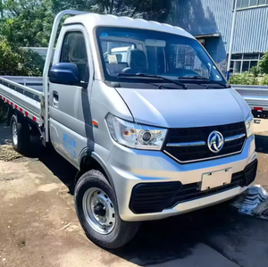 LISTO PARA ENVIAR: SUV 2025 Turbo Automático con Asientos de Cuero, Volante a la Izquierda, R19, Portaequipajes de Aluminio y Acabado Interior Claro - Product Image 1