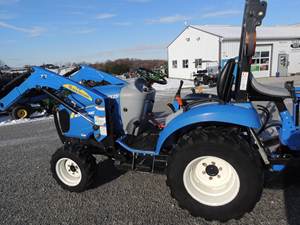 Tracteur New Holland Boomer 25 de 2011 à vendre - Product Image 2