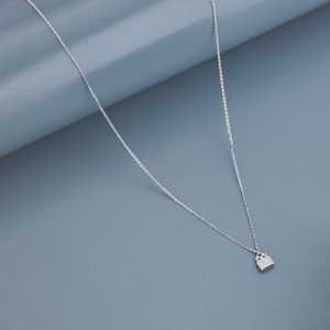 Colgante de Plata 92.5 con Cadena, Chapado en Oro de 18K, Platino y Rodio, Diseño Geométrico Moderno con Circonita, Diamante y Perla para Regalo - Product Image 2
