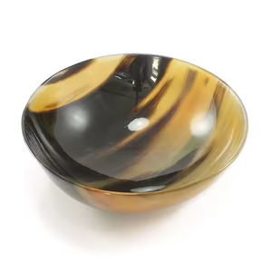 Bols de printemps Superbe vaisselle décorative classique faite à la main. Bol rond en corne en céramique, bols de chef-d 'œuvre polis et sculptés - Product Image 5