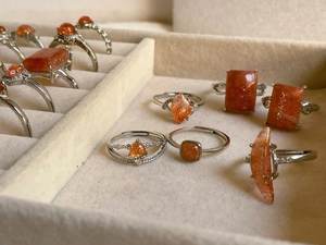 Anillo de Plata de Ley 925 con Piedra Solar Dorada de Múltiples Formas, Diseño Clásico y Moderno, Regalo de Boda, Aniversario y Cumpleaños para Mujer - Product Image 6