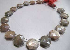 Natural Peach Moonstone AB Mystic Coated Hexagon Shape 14mm Beads Strand 10 pulgadas de largo - Product Image 3