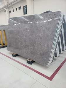 Calcite gris clair Tundra, grande dalle polie, design moderne, design graphique pour salle de bain et cuisine avec 2 ans de garantie - Product Image 3