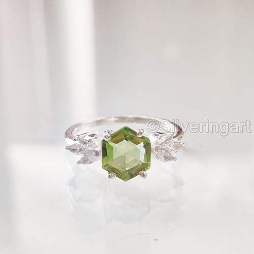 สีเขียว