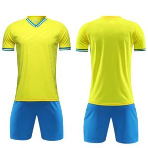 Ropa de fútbol para hombres Conjunto de camisetas en blanco personalizable Servicio OEM para camisetas de fútbol y uniformes para niños - Product Image 3