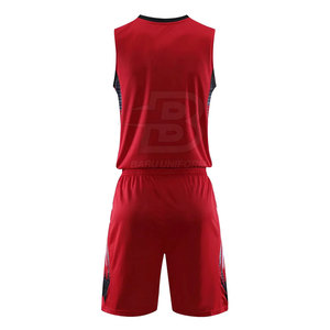 Uniforme de baloncesto hecho en Pakistán, camiseta de equipo y pantalones cortos de sublimación, uniforme de baloncesto de color personalizado - Product Image 3