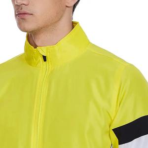 Block Outdoor Chaqueta ligera a prueba de viento Chaqueta fina transpirable de secado rápido para hombre Chaqueta ultra cortavientos para hombre - Product Image 5