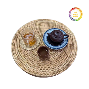 Alfombrilla de plato de ratán rústico, cargador de placa tejida para mesa y cocina - Product Image 2