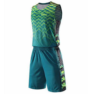 Uniforme de baloncesto hecho en Pakistán, camiseta de equipo y pantalones cortos de sublimación, conjunto de uniforme de baloncesto de Color liso - Product Image 2