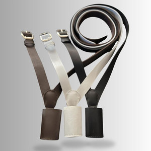 Porta Banderas de Cuero Premium Diseñado para Brindar Resistencia y Estilo, Perfecto para Eventos Ceremoniales y Uso Profesional - Product Image 1