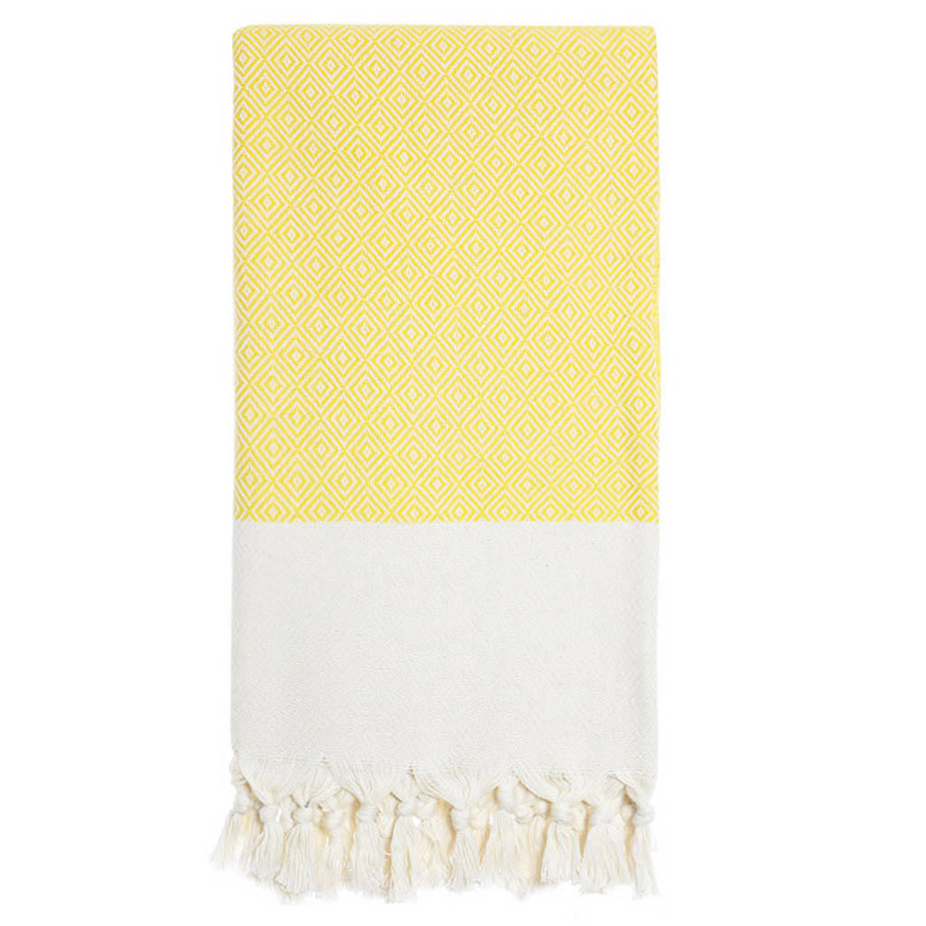 สีเหลือง