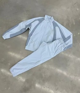 ชุดวอร์มวิ่งแบบมีซิปพิมพ์ลายตามสั่งสำหรับผู้ชาย เสื้อผ้าสตรีทแวร์ ผ้าฝ้าย 100% ระบายอากาศได้ดี ชุดกีฬาแบบสั่งทำพิเศษ - Product Image 2