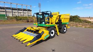 Cosechadoras Combinadas Usadas de Segunda Mano en Venta - Product Image 5