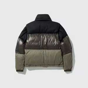 Chaqueta de plumón acolchada para hombre de talla grande gruesa cálida con capucha de alta calidad, chaqueta de hombre de gran tamaño con logotipo personalizado y mangas - Product Image 3