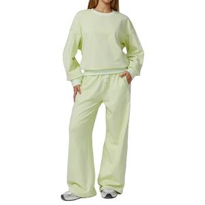 Survêtement de course de gymnastique d'hiver pour femmes Ensemble de sports de plein air confortable avec sweat à capuche contrasté Ensemble 2 pièces - Product Image 4