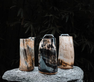 Mug à corne signature par Crescent Crafts Saniya Handicraft - Mug à bière artisanal écologique, passe au lave-vaisselle, sophistication rustique - Product Image 2