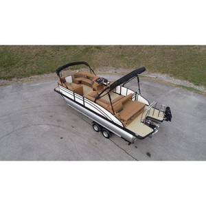 Harris Cruiser 230 SL 2026, Casco de Fibra de Vidrio, Ancho de 8'6'', Motor Fuera de Borda, Barco a Gasolina - Product Image 5