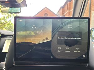 แลนด์โรเวอร์ เรนจ์โรเวอร์ สปอร์ต ปี 2023 395 แรงม้า เครื่องยนต์เทอร์โบชาร์จ 8 สูบ ขับเคลื่อนสี่ล้อ พร้อมอุปกรณ์ครบครัน เบาะหนัง ไฟหน้าซ้าย - Product Image 4