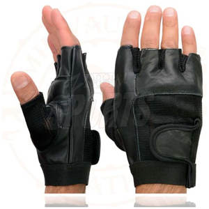 Lightweight <b>Fingerless</b> <b>Gloves</b> With Secure Fit And Wrist Support <b>Fingerless</b> <b>Gloves</b> For Lifting And Fitness Training - Product Image 2