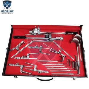 Retractor Quirúrgico Thompson de Acero Inoxidable, Instrumento de Alta Precisión para Quirófano para Médicos y Hospitales - Product Image 2