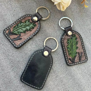 Porte-clés en cuir usiné à la main personnalisé Fabricant de porte-clés de voiture en cuir véritable de haute qualité fait à la main en gros en vrac - Product Image 5