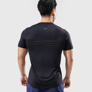 เสื้อยืดฟิตเนสของผู้ชายเสื้อรัดรูปผลิตจากเวียดนาม - Product Image 2