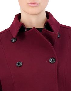 Manteau trench en laine tricotée longue et ajustée pour femme, couleur bordeaux unie, avec ceinture – Nouvelle collection très prisée - Product Image 4