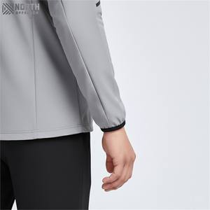 Men's <b>Long</b> <b>Sleeve</b> <b>Thermal</b> Tracksuits Breathable Quick Dry Fleece Solid Design Latest Hoodies Sweatshirts Sets Custom Tracksuits - Product Image 3