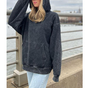 Sweat à capuche Streetwear d'hiver en coton de luxe de qualité supérieure pour hommes Techniques brodées de couleur unie Design d'usine personnalisable de haute qualité - Product Image 1