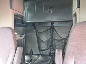 Camión de Carga Pesada de Larga Distancia con Cabina Dormitorio para Conductor, Ideal para Rutas Largas, Listo para Usar - Product Image 2