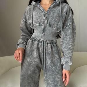 2025 personnalisé femmes deux pièces en détresse Patch broderie survêtement ensemble coton acide lavage fermeture éclair sweats à capuche et pantalons de survêtement ensemble - Product Image 4