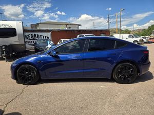 Usado 2021 Tes-la Modelo 3 Standard Range Plus RWD - Product Image 2