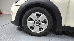 Mini Cooper 2016 Estándar en Buen Estado, Auto Usado Coreano en Venta, 300auto Export - Product Image 2