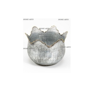 Bol de service alimentaire en aluminium martelé de qualité supérieure, forme ronde, pour servir des dattes, en vente - Product Image 4