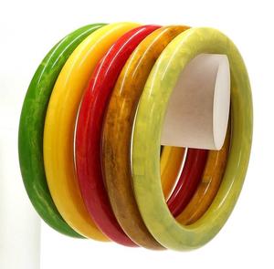 Fancy Elegant Resin Bangles for Women Contemporary Styling Waterproof Fashion Jewelry for Business Gifts Occasions Custom Colors - Product Image 3