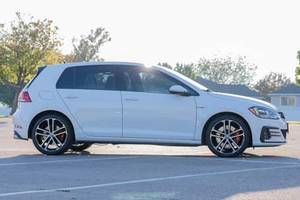 CLEAN USED2020 VO-LK-Z W-A-G-E-NN G.T.I S AWD Voiture à faible kilométrage DISPONIBLE - Product Image 4