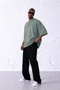 T-shirt formel en coton tricoté 100 % pour homme, uni, brodé, sérigraphié, à manches courtes, vente en gros, fabriqué en Turquie - Product Image 2