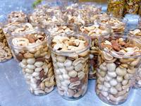 Barres de granola aux noix mélangées de qualité supérieure, collation croustillante aux fruits et aux noix, vente en gros en vrac - Mme Tarina