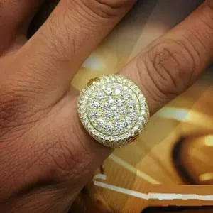 Anillo de Compromiso de Moissanita de 2.50 Quilates con Corte Redondo en Racimo para Mujer, Plata de Ley 14K Chapada en Oro Amarillo, Blanco y Rosa, para Bodas y Fiestas - Product Image 2