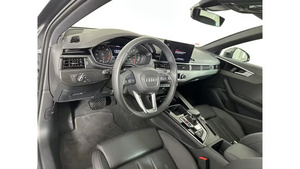 Audi A4 S line Premium 45 TFSI quattro 2025, Seminuevo - Product Image 2